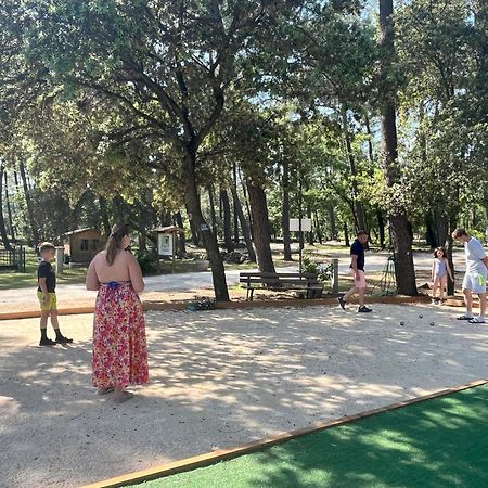 Camping La Simioune En Provence Bollène Εξωτερικό φωτογραφία