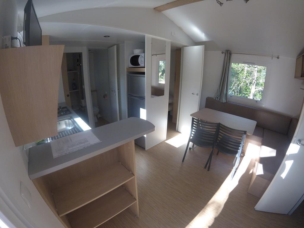 Camping La Simioune En Provence Bollène Εξωτερικό φωτογραφία