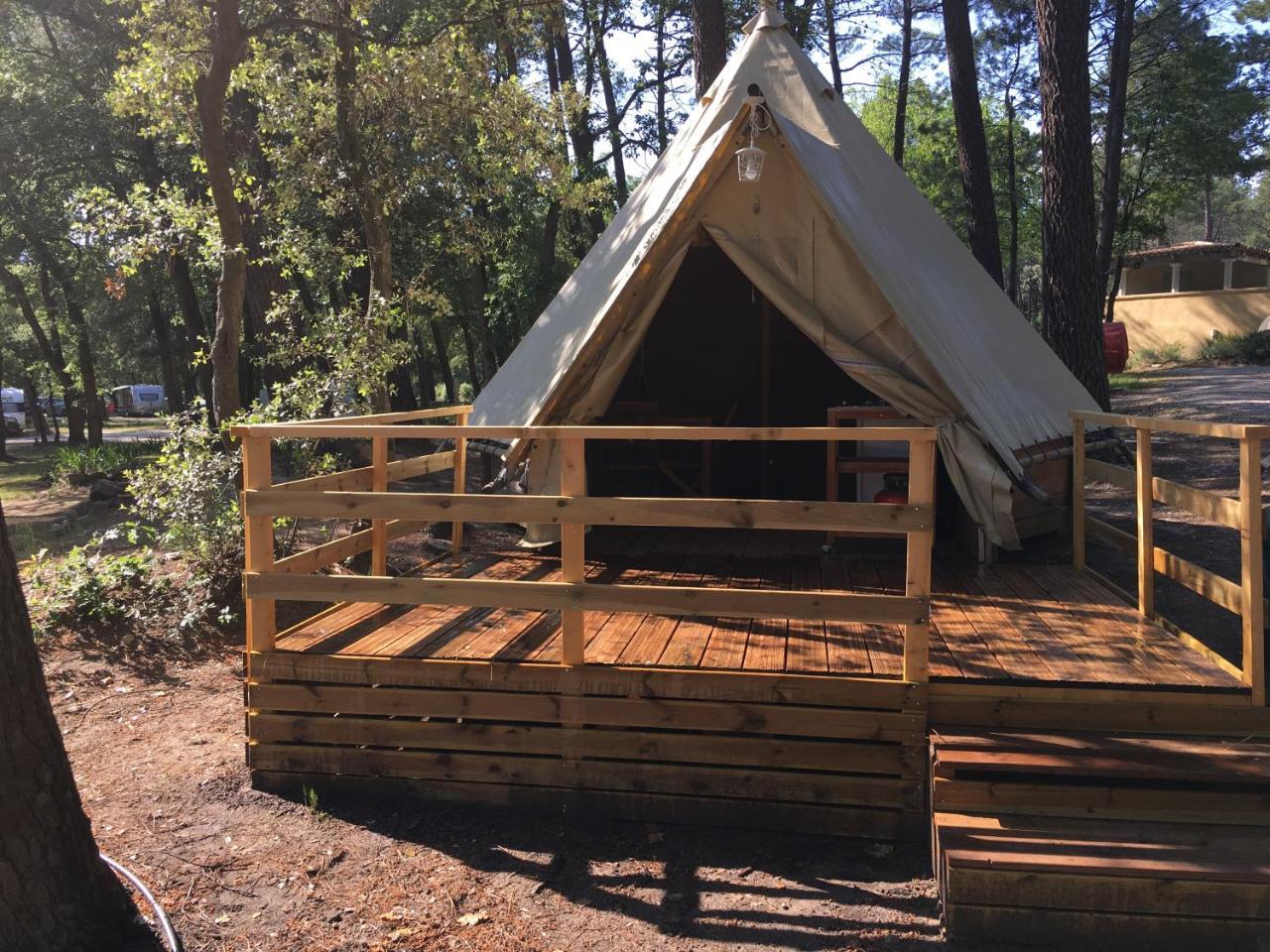 Camping La Simioune En Provence Bollène Εξωτερικό φωτογραφία